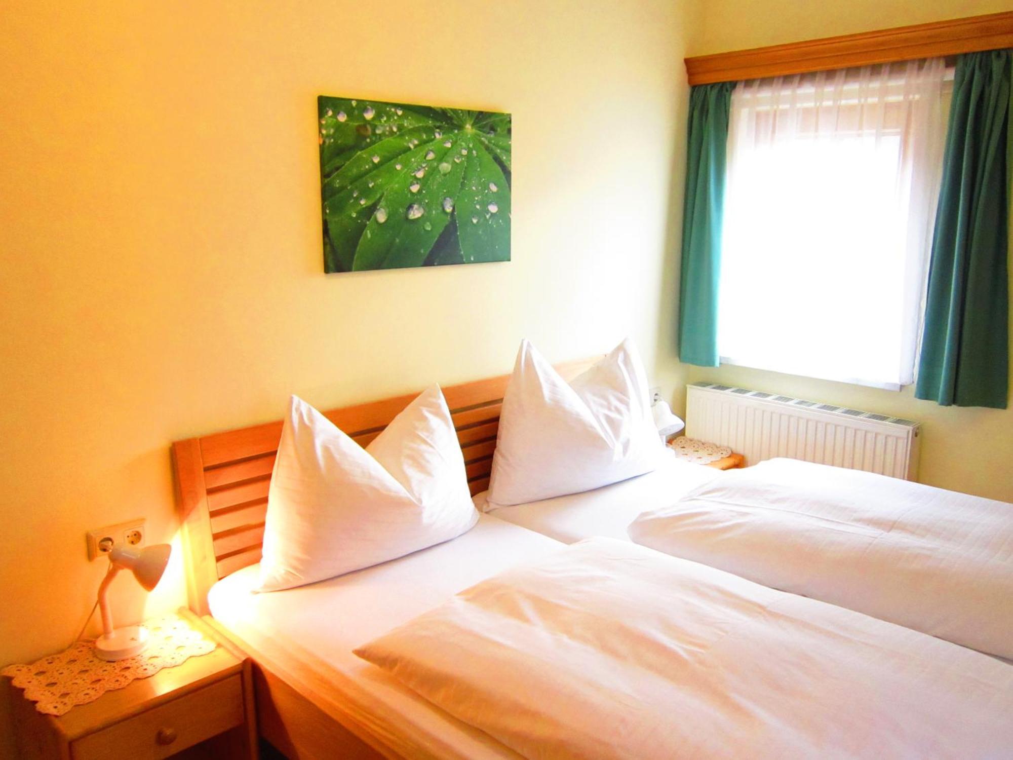 Gut Neusess Villa Mauterndorf  Kamer foto