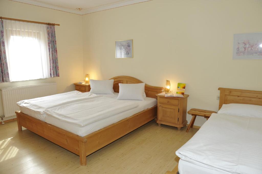 Gut Neusess Villa Mauterndorf  Kamer foto
