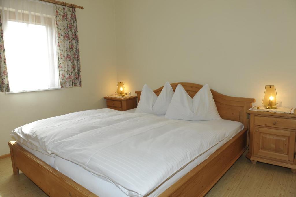 Gut Neusess Villa Mauterndorf  Kamer foto