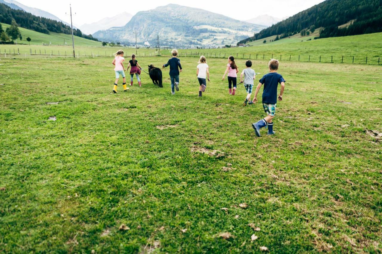 Gut Neusess Villa Mauterndorf  Buitenkant foto